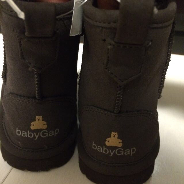 babyGAP(ベビーギャップ)のbaby Gap12.5㎝ブーツ キッズ/ベビー/マタニティのキッズ靴/シューズ(15cm~)(その他)の商品写真