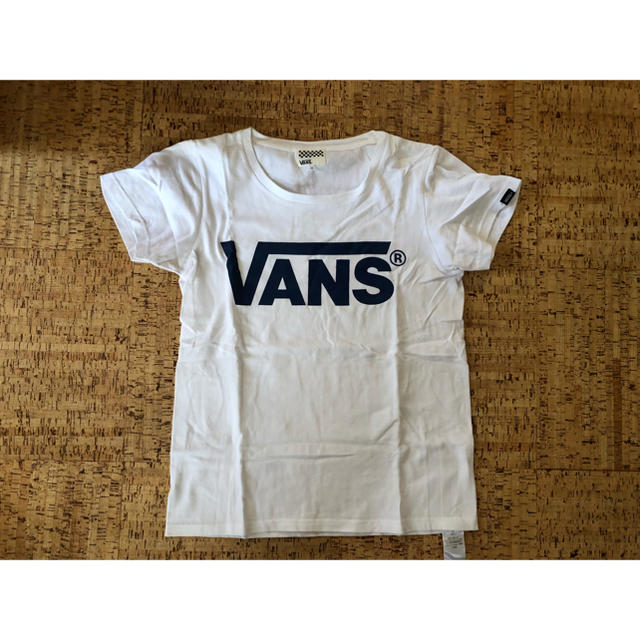 VANS(ヴァンズ)のVANSTシャツ レディースのトップス(Tシャツ(半袖/袖なし))の商品写真