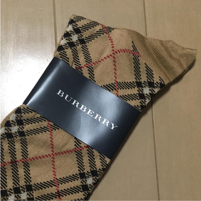 BURBERRY(バーバリー)の【かわいい♡】バーバリーチェック靴下【おしゃれ】 レディースのレッグウェア(ソックス)の商品写真