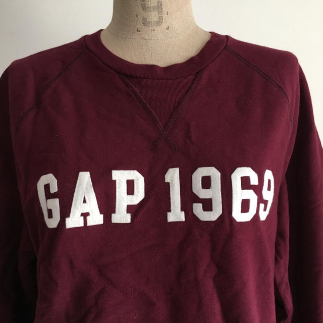 GAP(ギャップ)のGAP ロゴスウェット メンズのトップス(スウェット)の商品写真