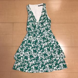 ザラ(ZARA)のザラ フレア ワンピース (ミニワンピース)