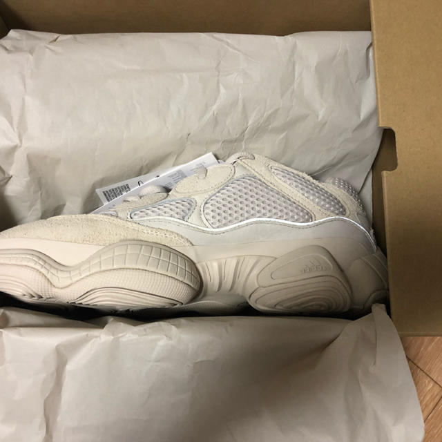 adidas(アディダス)のyeezy 500 BLUSH adidas 26.5cm メンズの靴/シューズ(スニーカー)の商品写真