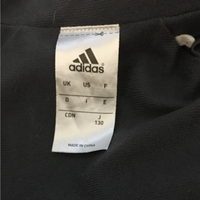 adidas(アディダス)のadidas 130ジャージ上下 キッズ/ベビー/マタニティのキッズ服男の子用(90cm~)(その他)の商品写真