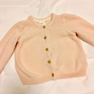 エイチアンドエム(H&M)のH&M ピンクサマーニットカーディガン 68 4-6M(カーディガン/ボレロ)