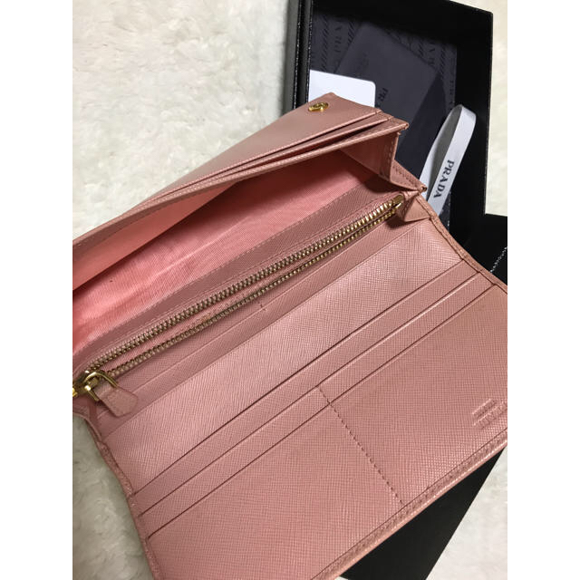 PRADA(プラダ)のプラダ♡長財布 レディースのファッション小物(財布)の商品写真