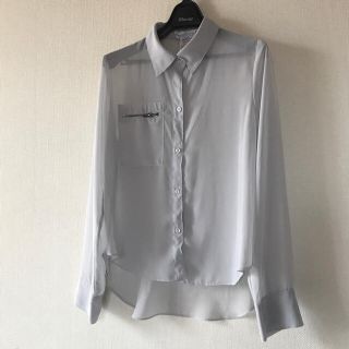 ビーシービージーマックスアズリア(BCBGMAXAZRIA)の BCBG☆ シャツ【美品】(シャツ/ブラウス(長袖/七分))