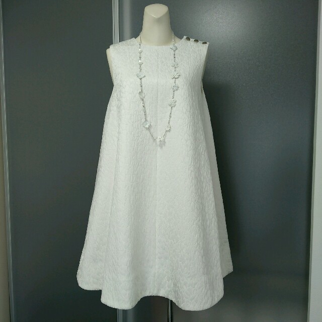 JILLSTUART(ジルスチュアート)の【新品】ジルスチュアート Aラインワンピース  結婚式二次会花嫁パーティードレス レディースのワンピース(ひざ丈ワンピース)の商品写真