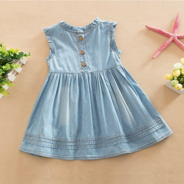 新品未使用☆刺繍デニムワンピース110.120 キッズ/ベビー/マタニティのキッズ服女の子用(90cm~)(ワンピース)の商品写真