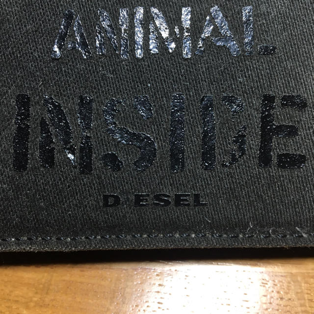 DIESEL(ディーゼル)の《 DIESEL 二つ折り財布 》 メンズのファッション小物(折り財布)の商品写真