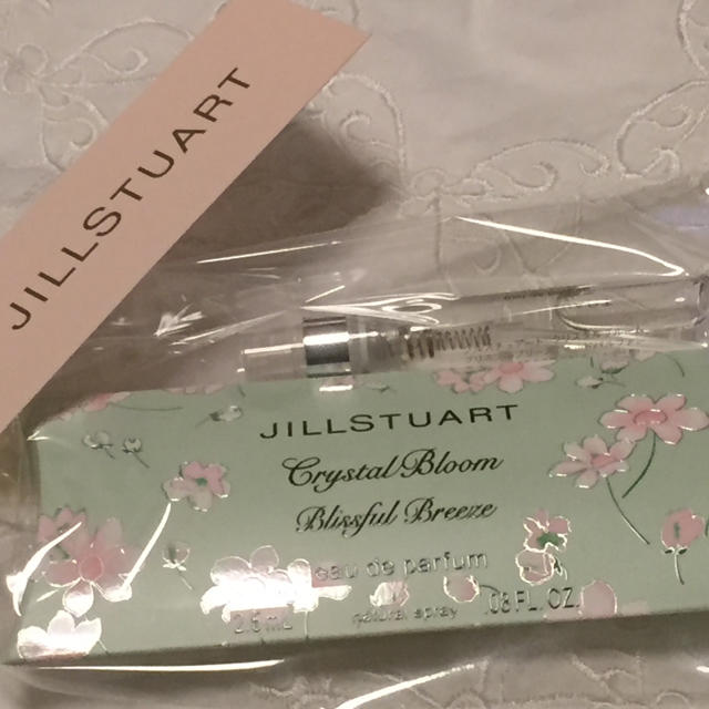 JILLSTUART(ジルスチュアート)の【新品 未開封】JILLSTUART香水サンプル&サンプルセット コスメ/美容の香水(香水(女性用))の商品写真