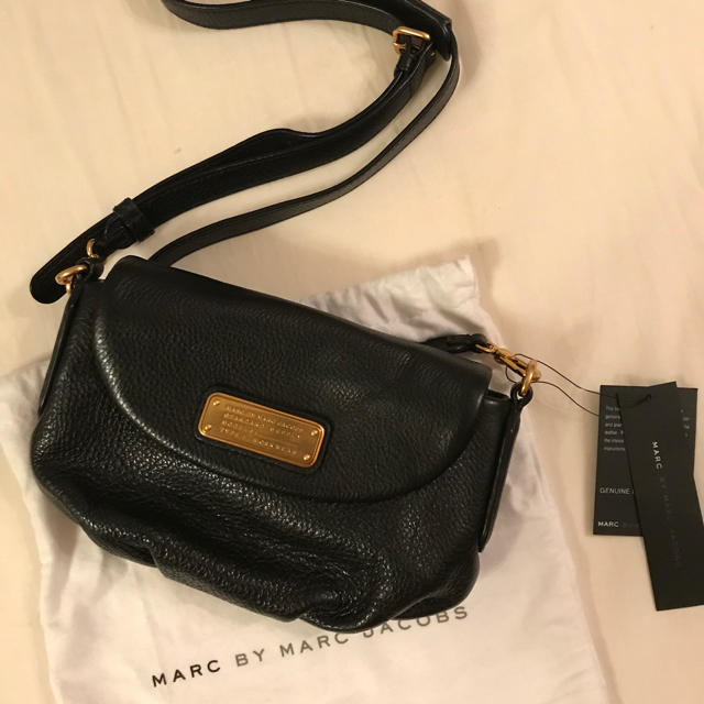 MARC BY MARC JACOBS(マークバイマークジェイコブス)のマークバイマークジェイコブス   新品未使用 ショルダーバッグ ブラック レディースのバッグ(ショルダーバッグ)の商品写真