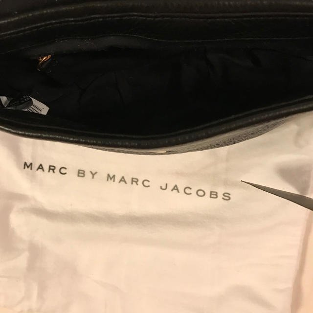 MARC BY MARC JACOBS(マークバイマークジェイコブス)のマークバイマークジェイコブス   新品未使用 ショルダーバッグ ブラック レディースのバッグ(ショルダーバッグ)の商品写真