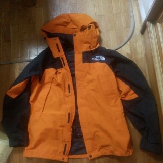 ザノースフェイス(THE NORTH FACE)のushi様　専用　購入しないで下さい。(マウンテンパーカー)