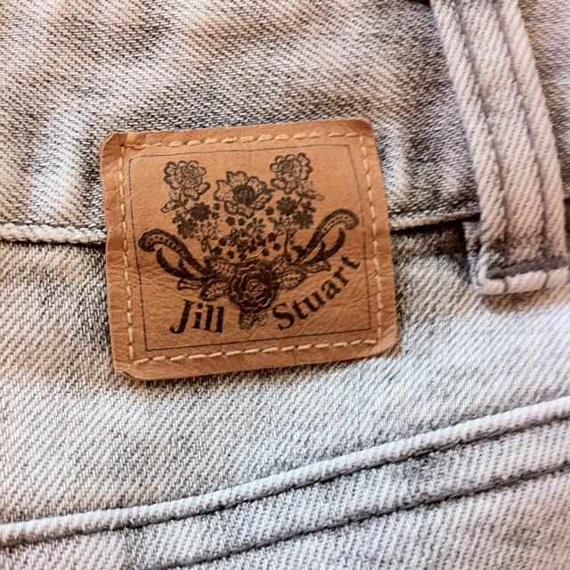 JILLSTUART(ジルスチュアート)のジルスチュアート❤デニムミニスカ レディースのスカート(ミニスカート)の商品写真