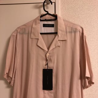 ザラ(ZARA)のZARA のシャツ(Tシャツ/カットソー(半袖/袖なし))