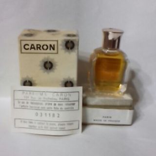 キャロン(CARON)のCARON  ナルシスノワールエクストレイト(香水(女性用))