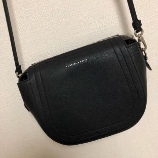 チャールズアンドキース(Charles and Keith)のcharles&keith(ショルダーバッグ)