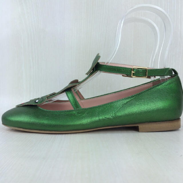 PAMEO POSE(パメオポーズ)の新品 vivetta レザーパンプス レディースの靴/シューズ(ハイヒール/パンプス)の商品写真