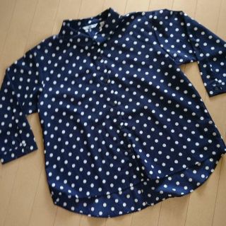 ユニクロ(UNIQLO)の⊂(★¨★)⊃UNIQLO＊七分袖シャツ＊ネイビー×白＊ドット柄＊サイズS＊…★(シャツ/ブラウス(長袖/七分))