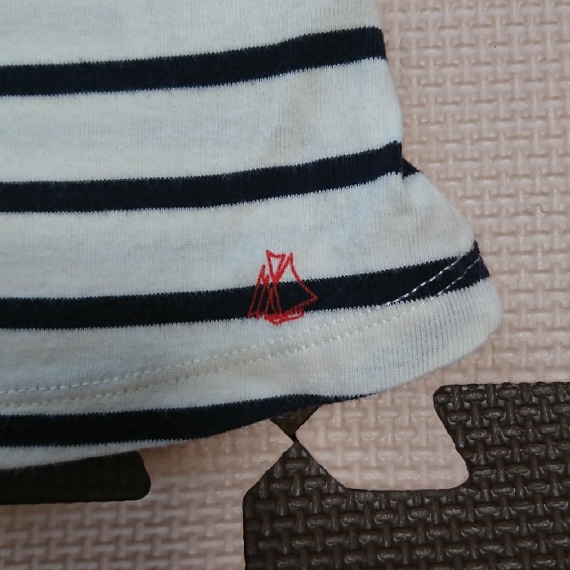 PETIT BATEAU(プチバトー)のプチバトー Tシャツ 75 キッズ/ベビー/マタニティのベビー服(~85cm)(Ｔシャツ)の商品写真