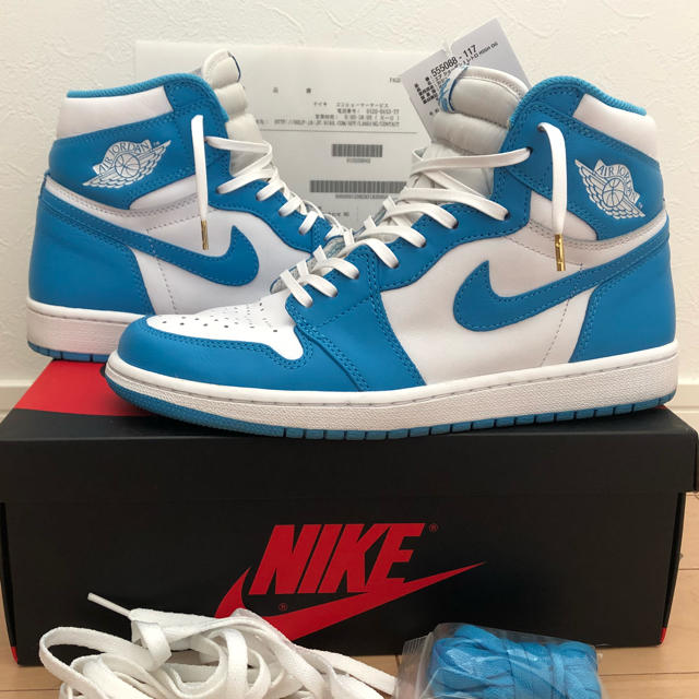 NIKE AIR JORDAN 1 RETRO HIGH OG UNC メンズの靴/シューズ(スニーカー)の商品写真