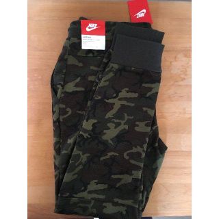 ナイキ(NIKE)のNIKE TECH FLEECE ナイキ テックフリース パンツ(サルエルパンツ)