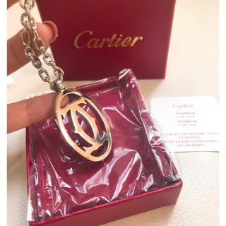 カルティエ(Cartier)の未使用 カルティエ キーリング キーボルダー 正規品 レディース メンズおしゃれ(キーホルダー)