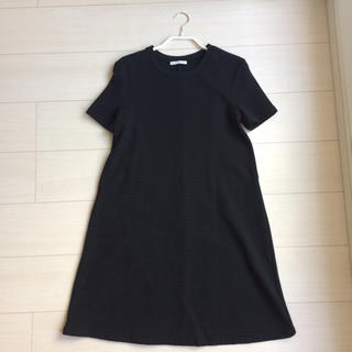Zara Zara 黒 半袖ワンピース Sサイズの通販 By Pon S Shop ザラならラクマ