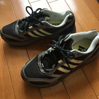 アディダス(adidas)のKEIさま専用☆美品adidas ランニングシューズ24㎝(スニーカー)