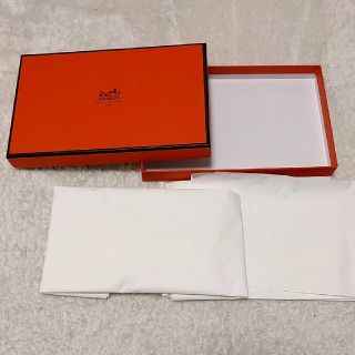 HERMES エルメス 空箱  41.5cm×39.5cm×23cm