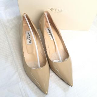 ジミーチュウ(JIMMY CHOO)のジミーチュウ Jimmy Choo エナメル ベージュ パンプス 24.5cm(ハイヒール/パンプス)