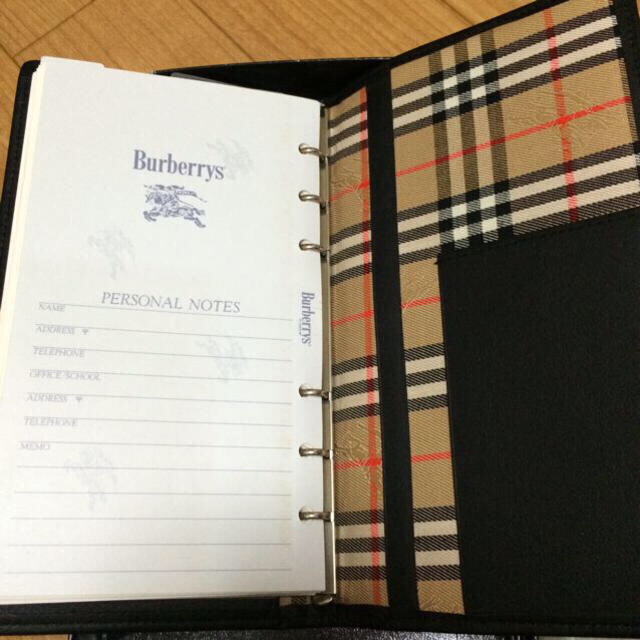 BURBERRY(バーバリー)のヴィンテージ バーバリー 革手帳  インテリア/住まい/日用品の文房具(その他)の商品写真