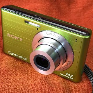 ソニー(SONY)のCyber-shot DSC-W550 1410万画素Carl Zeissレンズ(コンパクトデジタルカメラ)