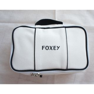 フォクシー(FOXEY)の早見様ご専用☆フォクシー  ノベルティ  トラベルポーチ(ポーチ)