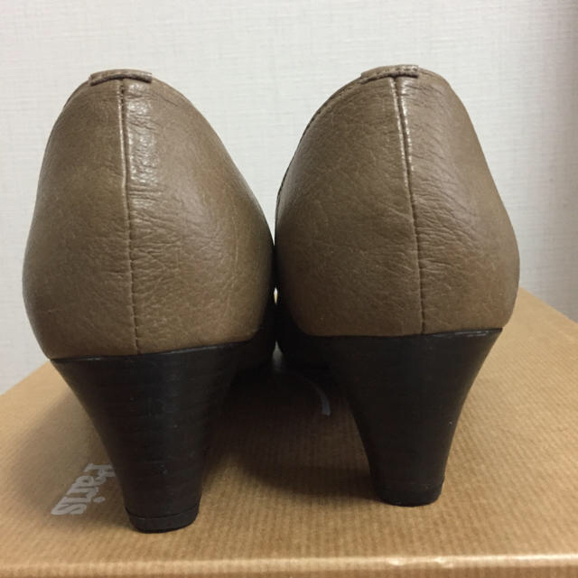 BETTYCLUB(ベティクラブ)のパンプス ベージュ 23㎝ 日本製 本革 レザー レディースの靴/シューズ(ハイヒール/パンプス)の商品写真
