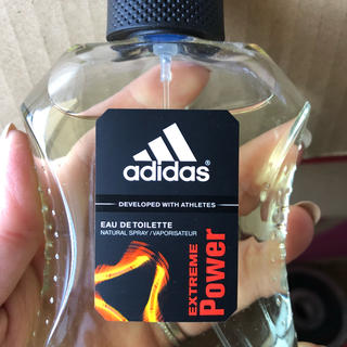 アディダス 香水の通販 38点 | adidasのコスメ/美容を買うならラクマ