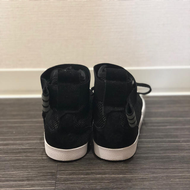 Y-3(ワイスリー)の【r.n様専用】Y−3 LOOP COURT HI 22.5㎝ レディースの靴/シューズ(スニーカー)の商品写真