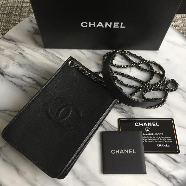 豊富な国産 CHANEL - シャネル CHANEL マトラッセ スマートフォン