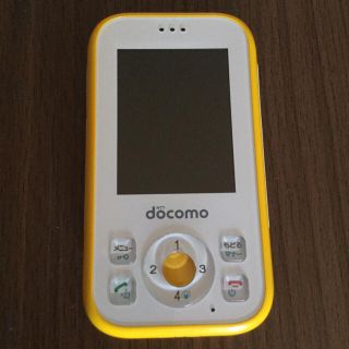 エヌティティドコモ(NTTdocomo)のドコモ HW-01G キッズケータイ(携帯電話本体)