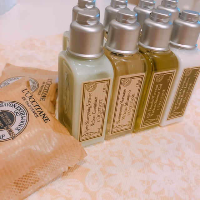 L'OCCITANE(ロクシタン)の週末価格！ロクシタン♡トラベルセット×2 コスメ/美容のキット/セット(その他)の商品写真