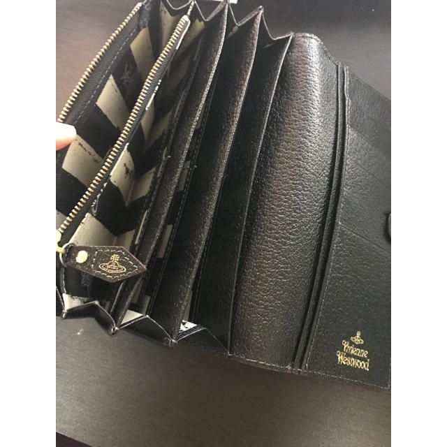 Vivienne Westwood(ヴィヴィアンウエストウッド)のVivienne Westwood 長財布 レディースのファッション小物(財布)の商品写真