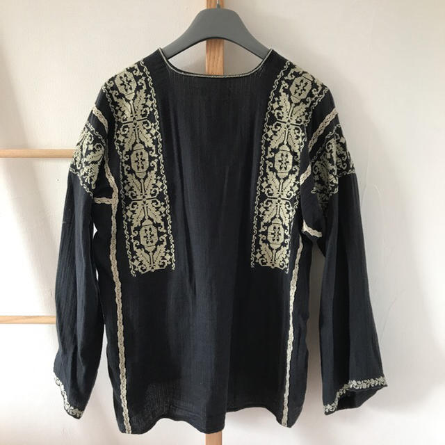 イザベルマランエトワール、ISABEL MARANT ÉTOILEの刺繍ブラウス 2