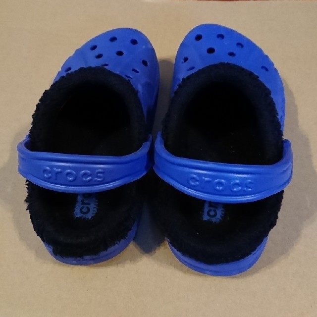 crocs(クロックス)の【専用】キッズ  クロックス  キッズ/ベビー/マタニティのキッズ靴/シューズ(15cm~)(サンダル)の商品写真