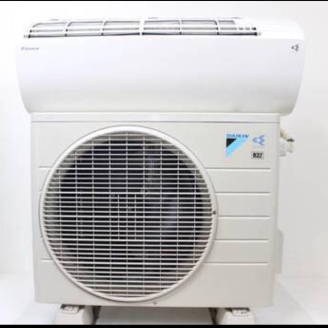 DAIKIN(ダイキン)の🌸美品‼️6️⃣~8️⃣帖クラス,標準取付工事付き,ダイキン光速ストリーマ搭載 スマホ/家電/カメラの冷暖房/空調(エアコン)の商品写真