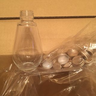 ✳︎送料込✳︎ハーバリウム用 電球型ガラス瓶218ml(8本/キャップ付き)(その他)