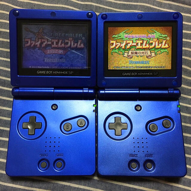 美品Nintendo 3DS NEW + GAME BOY ADVANCE