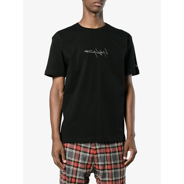 Yohji Yamamoto - ヨウジヤマモト 反転ロゴ 半袖Tシャツ NEW ERA Yohji Yamamoto - ヨウジヤマモト 反転ロゴ 半袖Tシャツ NEW ERA