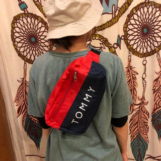 トミー(TOMMY)の新品TOMMY ショルダーバッグ ウェストポーチ ポーチ リュック(ショルダーバッグ)