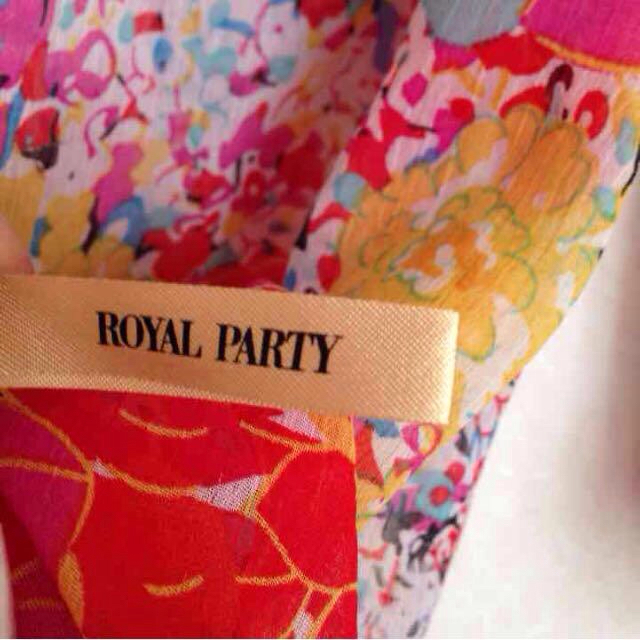 ROYAL PARTY(ロイヤルパーティー)のROYAL PARTY美品 チュニック レディースのトップス(チュニック)の商品写真