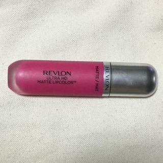 レブロン(REVLON)のREVLON ULTRA HD MATTE LIPCOLOR 02(リップグロス)